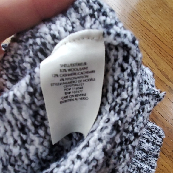 Alice + Olivia Base marled sweater XS - Picture 4 of 4